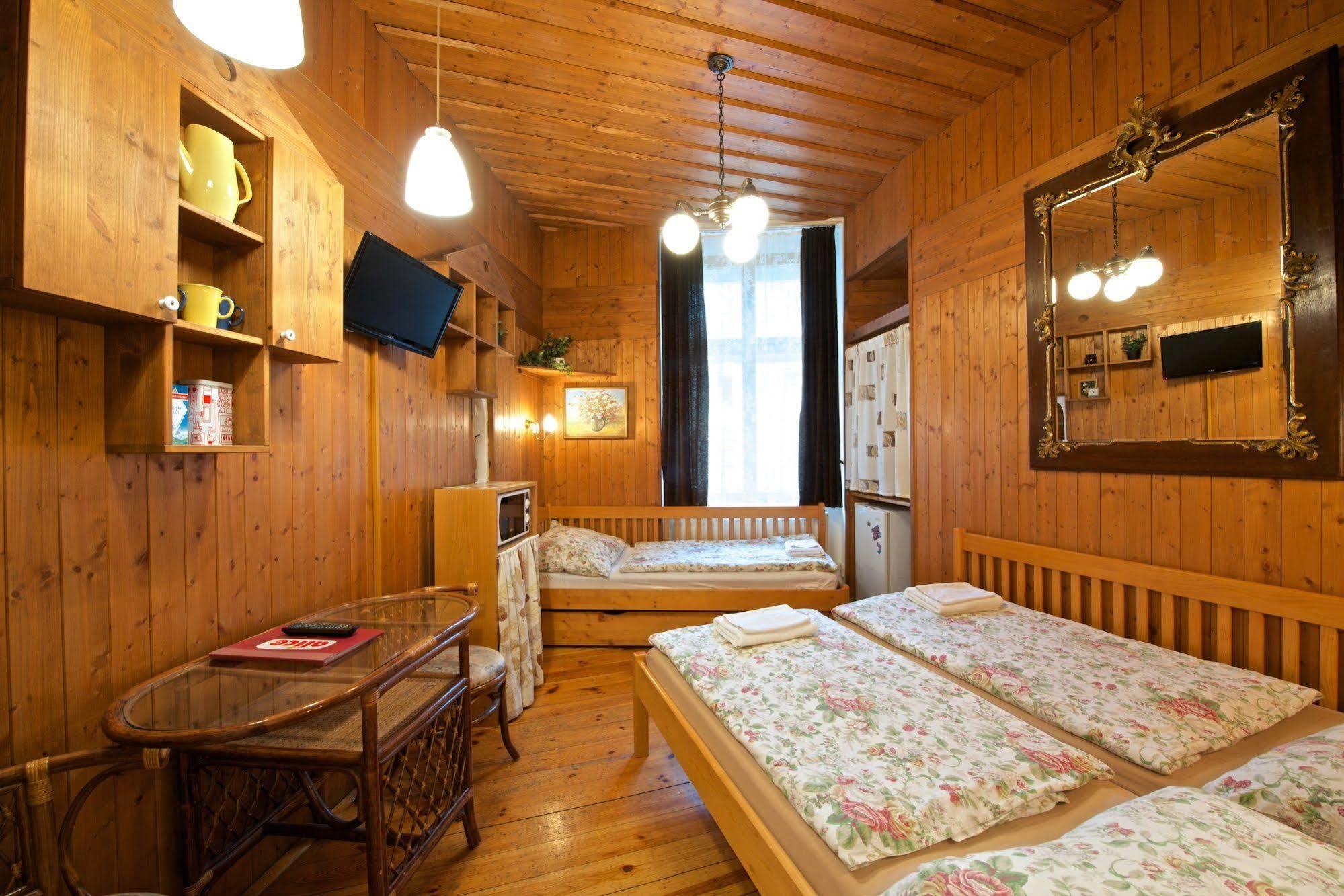 Alice Apartment House Prague Exterior photo